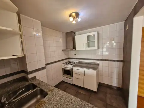 Departamento 3 ambientes con 1 baño