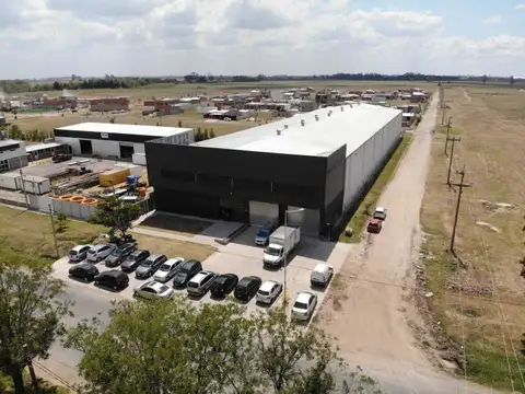 Capitán bermúdez - nave 3.000 m2 en alquiler