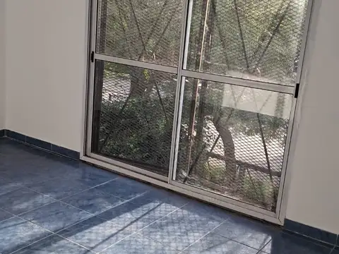Depto Tipo Casa en Alquiler en Merlo Sur, $ 550.000
