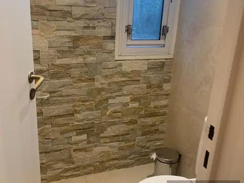 Casa en El Sosiego casa en venta dos plantas reaccionada  jardín pileta