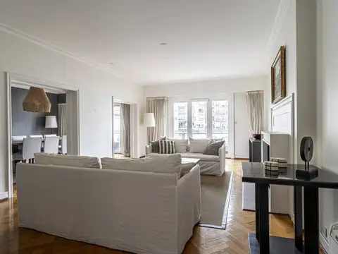 Departamento 6 ambientes con 5 baños