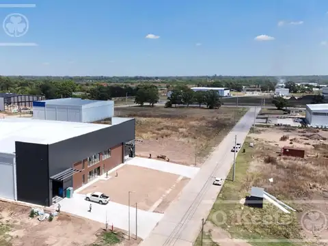 GALPON EN ALQUILER   PITEC 2        lote n 178            2100m2 de nave + 200m2 de oficina.