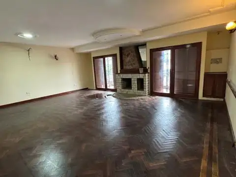 LOCAL COMERCIAL EN ALQUILER - AV EJERCITO DEL NORTE 628