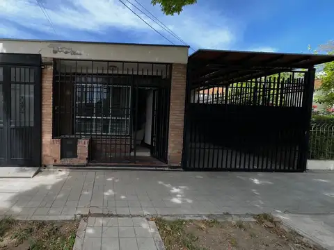 Venta Casa Barrio Cementista Uno Las Heras