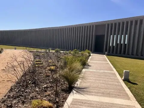 Venta terreno en barrio cerrado FUNES VIDA LAGOOON