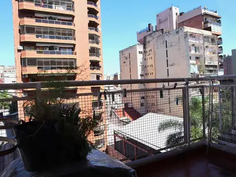 VENTA DEPTO 3 DORMITORIOS 2 BAÑOS LAPRIDA 600 6º P