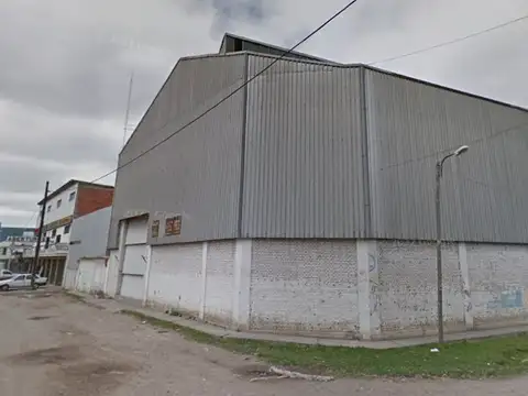 ALQUILER GALPONES CON OFICINAS EN MUY BUEN ESTADO EN FLORENCIO VARELA U$S 3200.-
