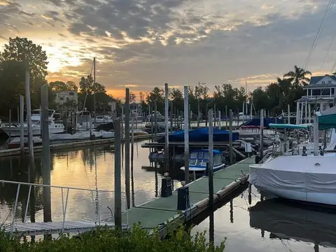 VENTA LOTE C/AMARRA C/SALIDA RIO LUJAN TIGRE