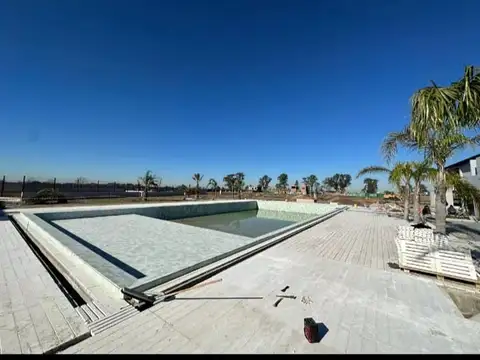 Terreno en Venta 30  mts Fondo