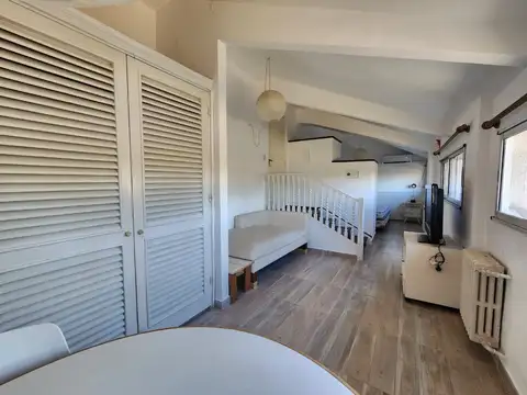 Av del Golf 1400, Piso 1