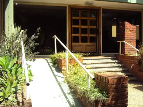 Santa Fe 944 , Piso 1