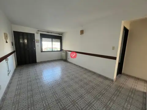 Departamento en alquiler de 2 dormitorios c/ cochera en Campana