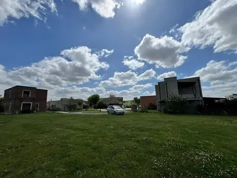 RBS. LOTE EN BARRIO LA AGUSTINA, PILAR, VILLA ASTOLFI