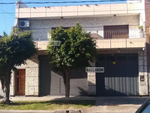 LARREA 2300