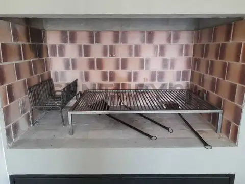 Arismendi 2700, Piso 0