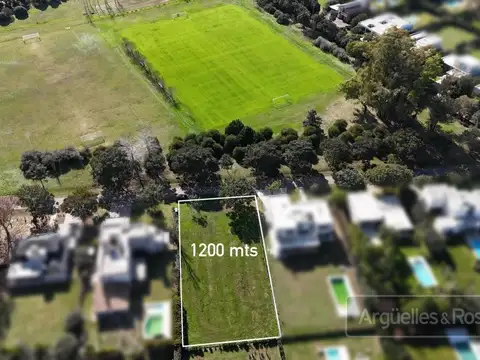 Venta Terreno Kentucky - Único Frente a espacio Verde