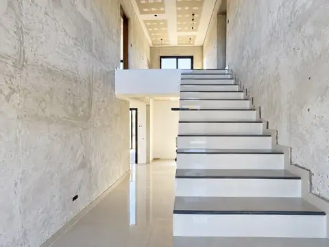 Casa en Venta en Pilar del Este - Santa Elena, USD 270.000