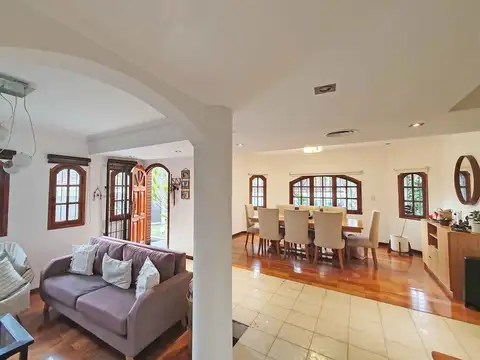 Casa en Venta en Quilmes Oeste, USD 219.000