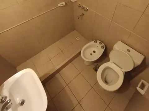 Iturraspe 2600, Piso 1