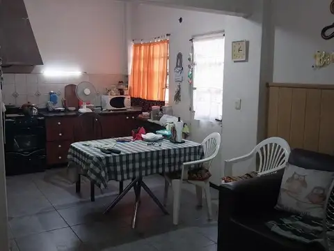 VENTA DE CASA MAS DEPARTAMENTO 