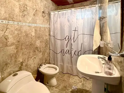 Casa de 3 ambientes en venta en lujan apto crédito hipotecario con patio y cochera santa sofia 1872