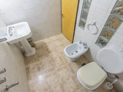 Venta Departamento 3 ambientes 2 baños completos Subte D, Av. Cabildo, Belgrano