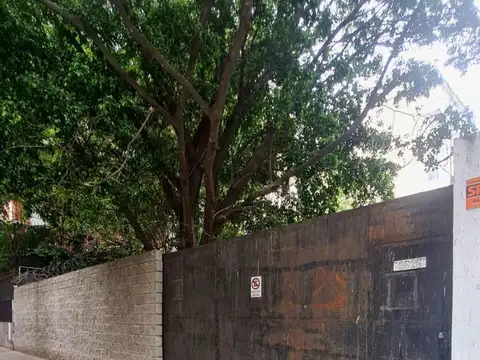Terreno en Venta en Villa del Parque, USD 980.000
