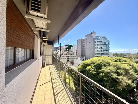 Departamento en Venta con 2 cocheras