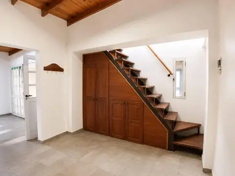 Casa con 2 dormitorios de 120 m² en venta en José Hernández
