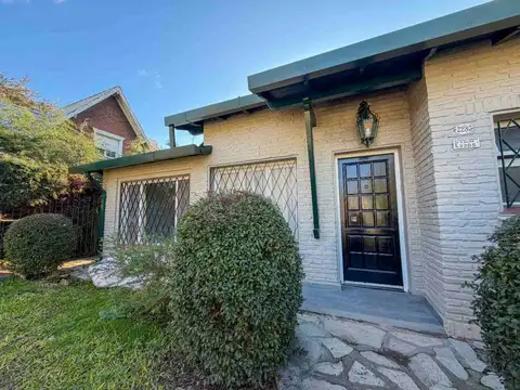 Casa en Venta en Ciudad Jardín del Palomar, USD 350.000