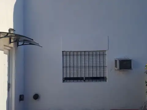 MUY LINDO 2 AMB EN PLANTA ALTA