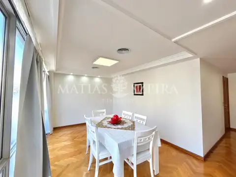 Departamento en Venta con 2 cocheras