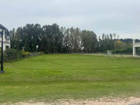 Terreno en Venta en Haras Del Sur, Countries y Barrios Cerrados en la Plata
