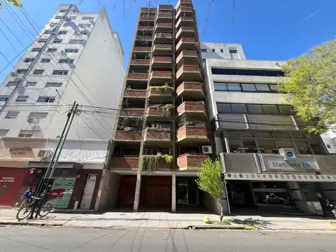 Departamento de 3 dormitorios en Alquiler La Plata