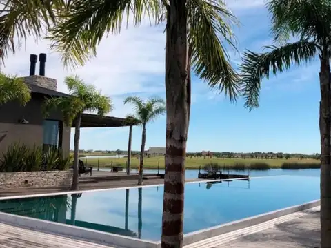 Hermoso LOTE REN VENTA 800 mts El Naudir ! Aguas privadas