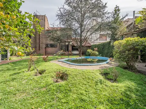 VENTA CASA 6 AMB C/PILETA- A. BONZI CREDITO PERMUT