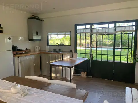 Casa 3 ambientes con 2 baños