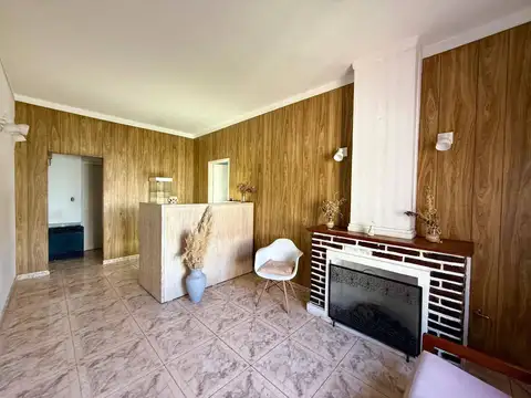 Casa 4 ambientes con 1 baño