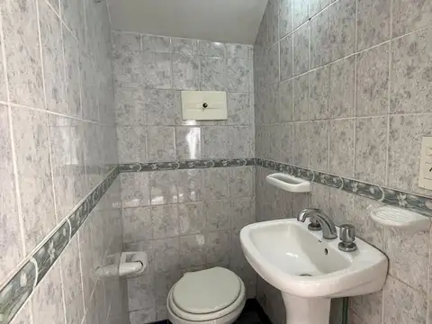 Depto Tipo Casa en Venta en Carapachay, USD 110.000