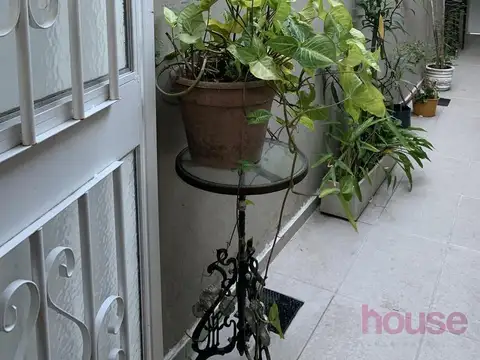 Depto Tipo Casa en Venta en Floresta, USD 106.000