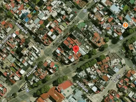 Alquiler de Local en Liniers, Capital Federal.