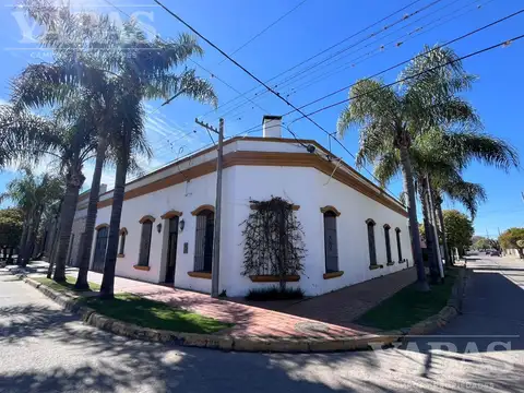 VENTA - CASA - SAN PEDRO - RIVADAVIA Y MAXIMO MILLAN
