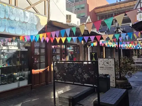 AV URQUIZA 4700, Piso B