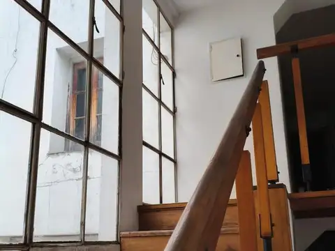 calle 13  e/  57 y 58 La Plata