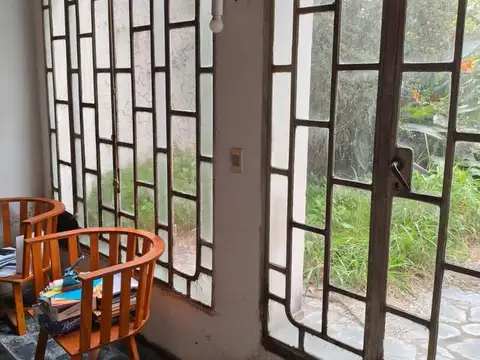 Casa en Venta en La Plata [Cod: 585]