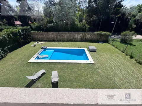 CASA 4 AMBIENTES EN EL BARRIO EL ENSUEÑO