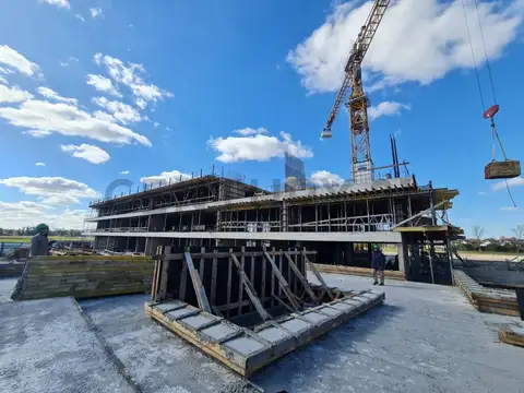 Av. del Puerto, Acqua Marinas