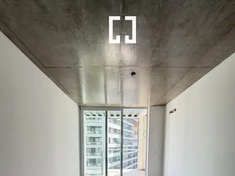 VENTA DEPARTAMENTO MONOAMBIENTE CON PATIO Y TERRAZA P8 EN COGHLAN ENTREGA INMEDIATA