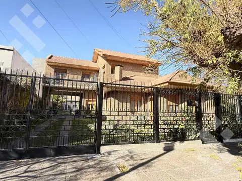 Saenz Peña  al 300