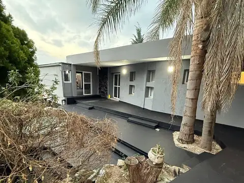 Casa en venta 3 dormitorios en arbolada hollywood